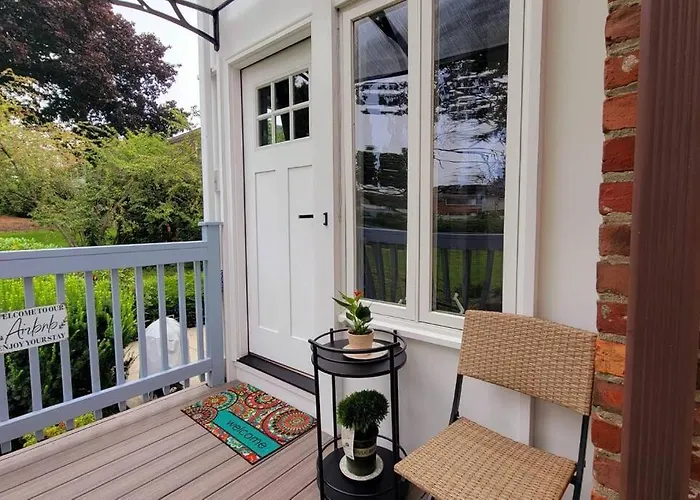 Unique & Peaceful Boston Home, Ideal For 2026 World Cup Visitor, Free Parking